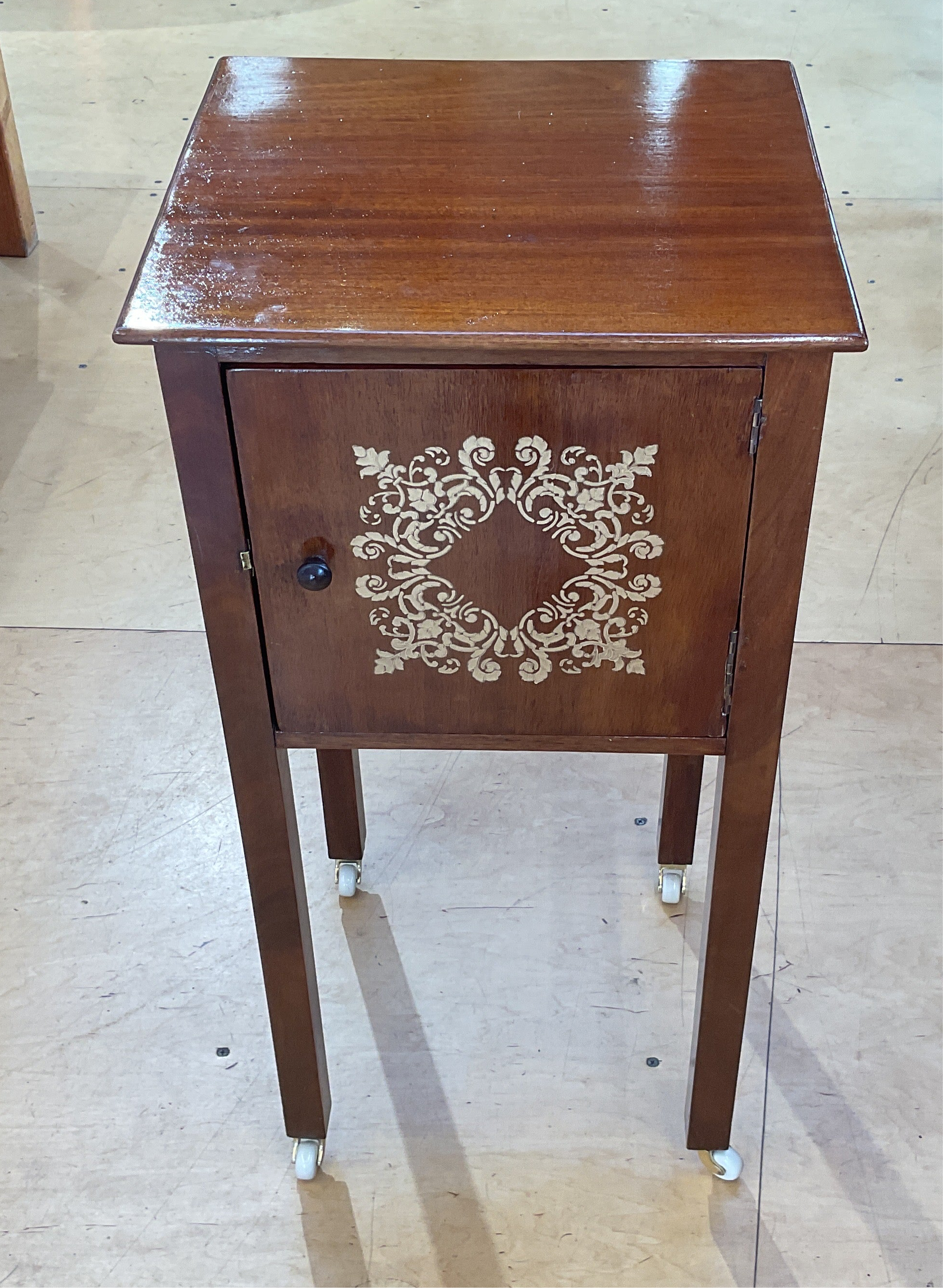 Rediscover Furniture - Georgian Style “Wash Station”