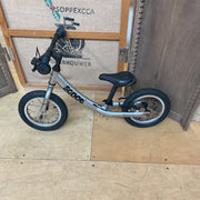 Scoot Ridgeback grey   12”