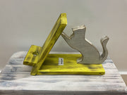 Mendicity - Cat Phone Stand