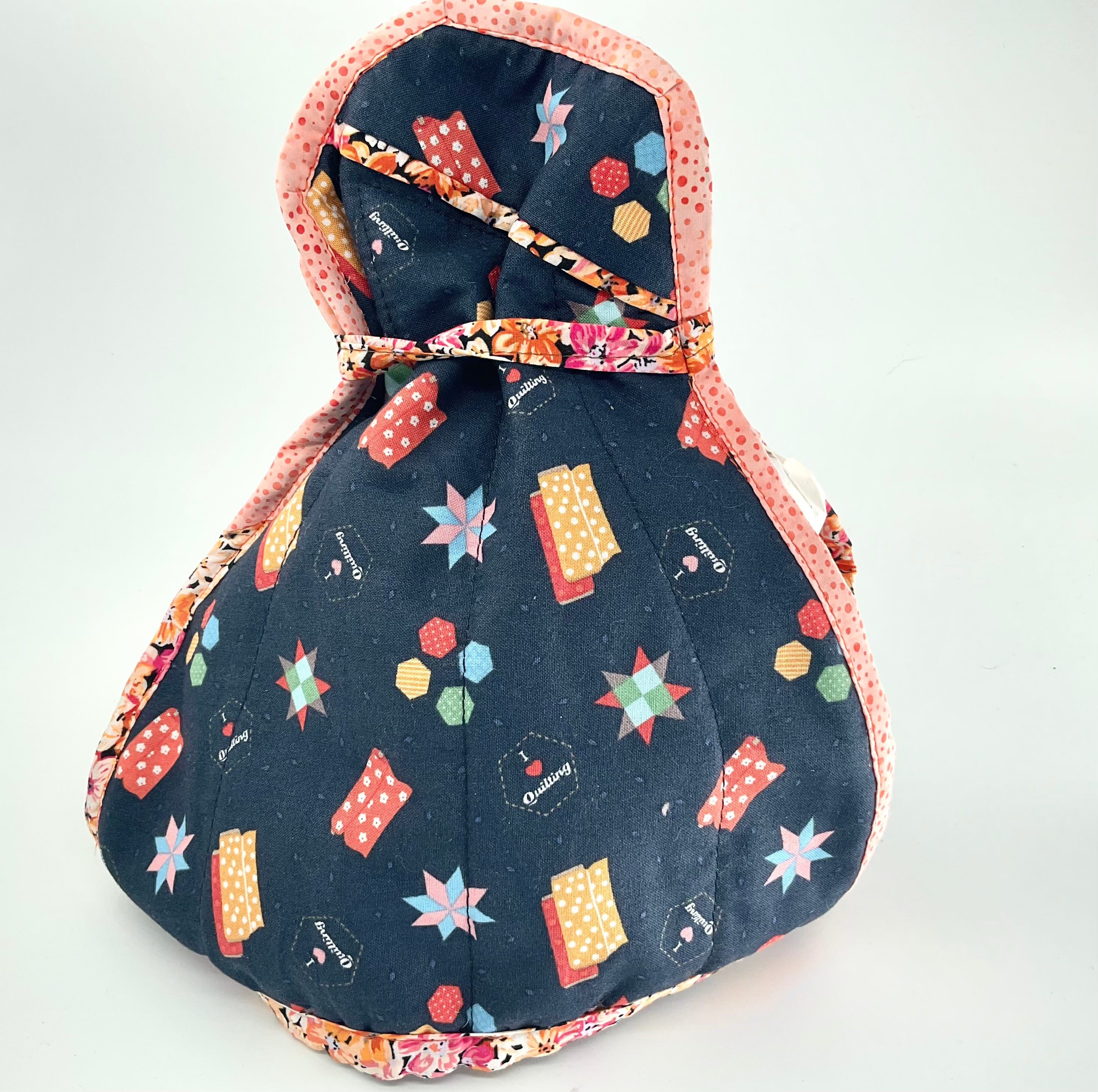 Liv Likes - Patchwork Tea Cosy