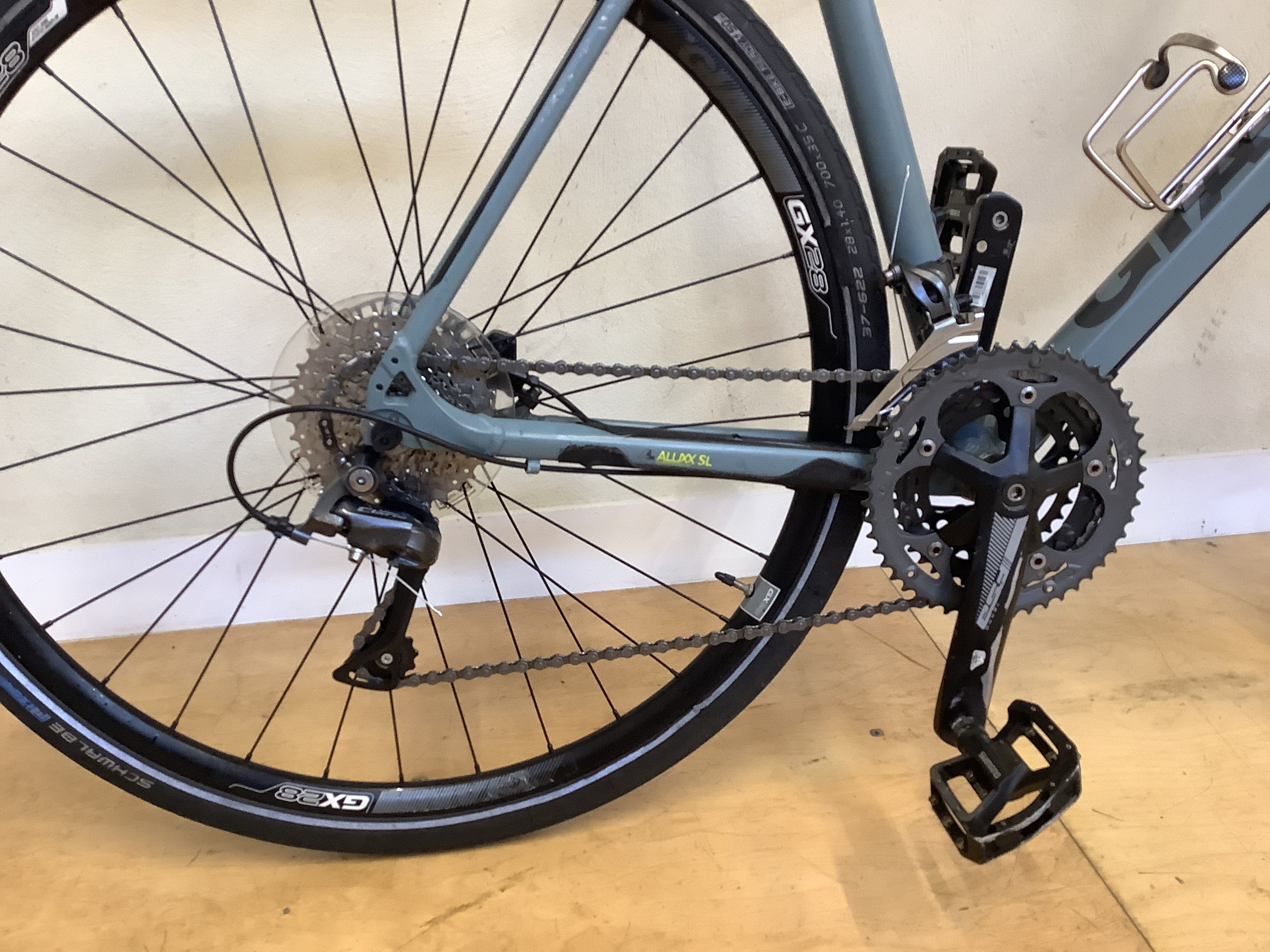 Giant Rapid 3 28”