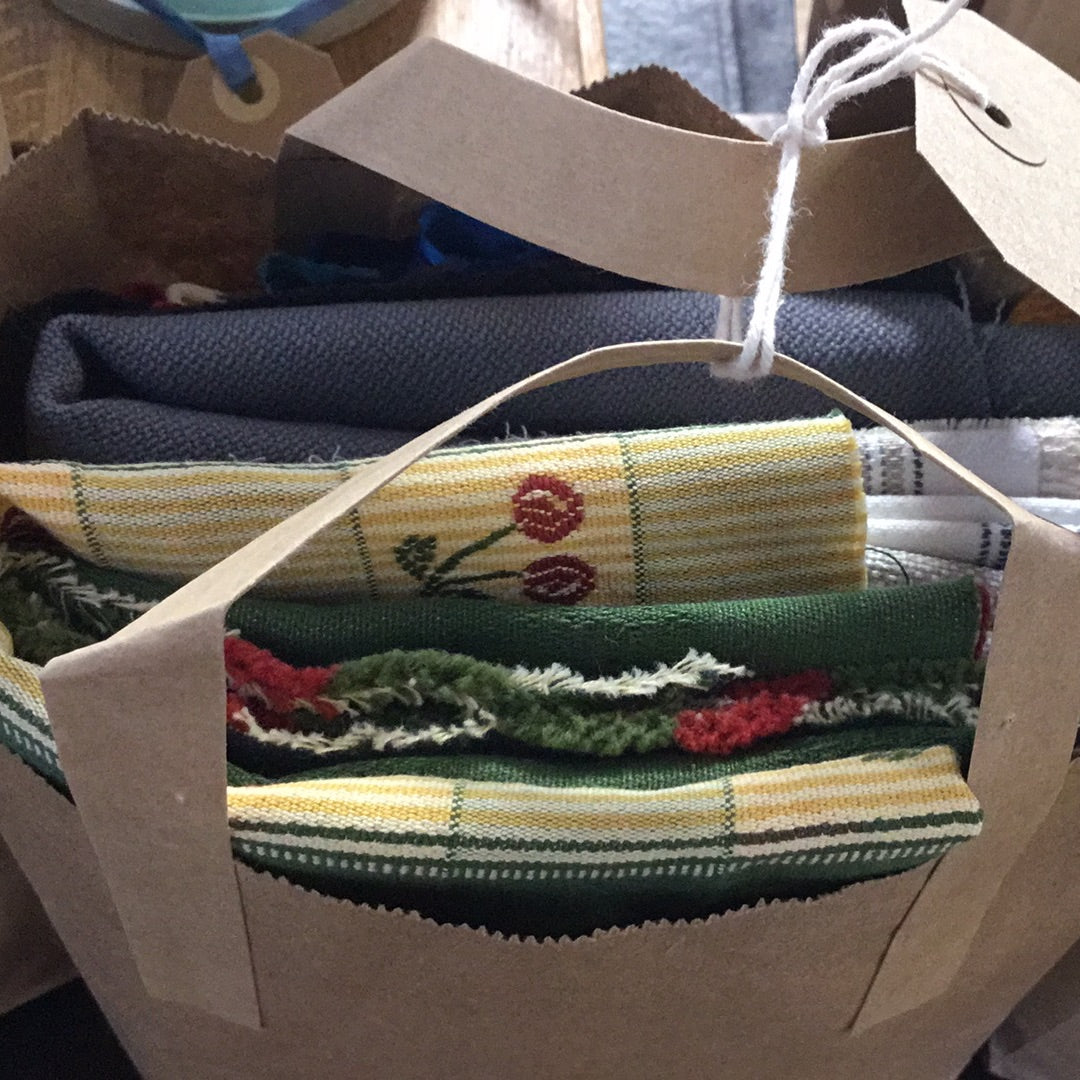 Rediscover Fashion - Surprise Scrap Bag